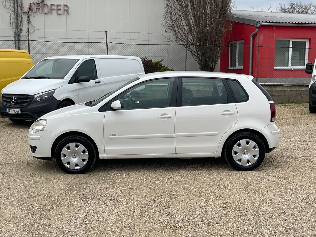 volkswagen-polo-1-2i-44kw - 1