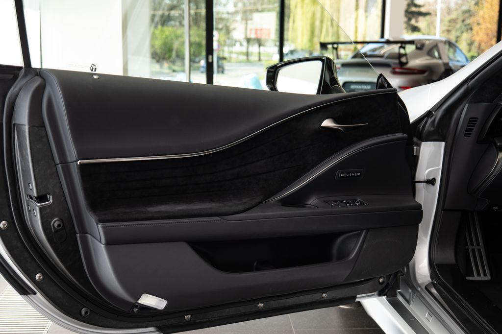 lexus-lc-500-sport - 6