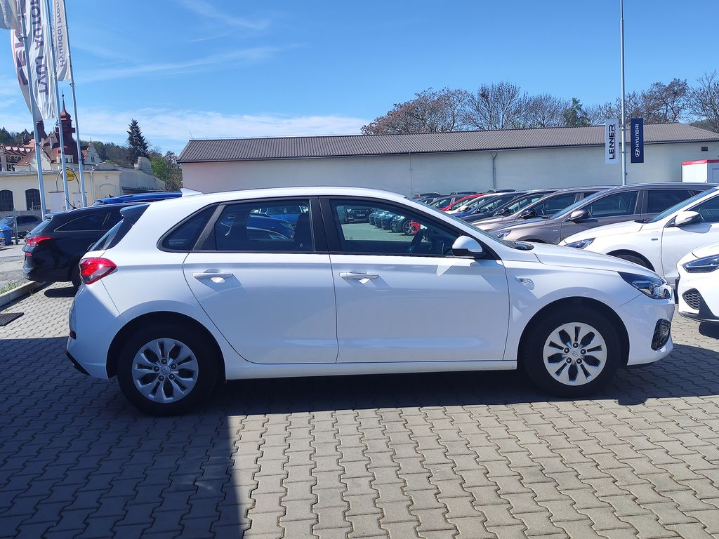 hyundai-i30-1-5i-81kw-start-plus - 3