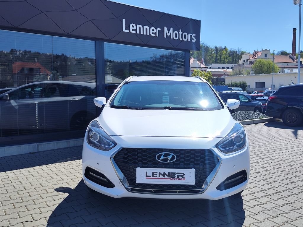 hyundai-i40-1-6-crdi-100kw-success-dct - 1