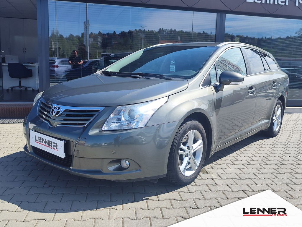 Toyota Avensis 2.0 D4-D/93kW Business Navi ČR