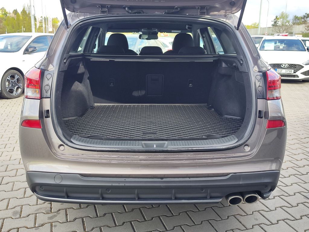 hyundai-i30-1-5-t-gdi-117kw-n-line-dct - 8