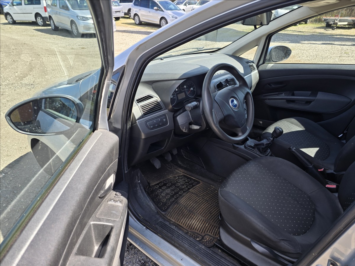 fiat-punto-1-4-i-57-kw-nova-stk - 7