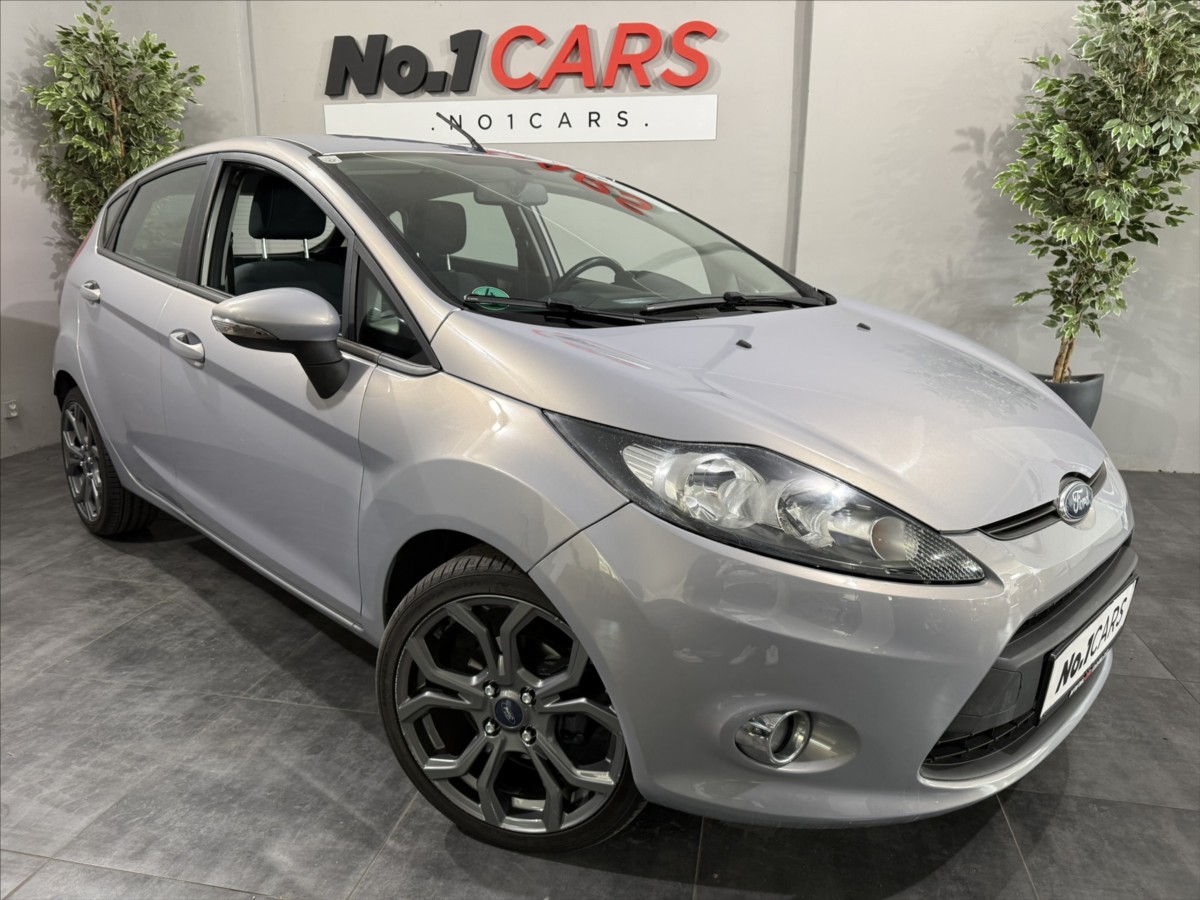 Ford Fiesta 1,2   i RS ALU VÝHŘEV NOVÁ STK