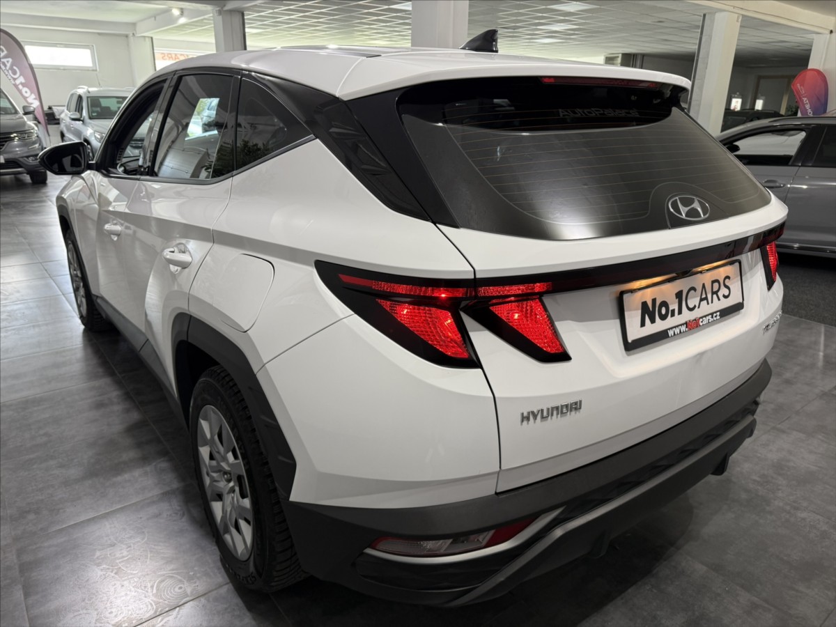 hyundai-tucson-1-6-t-gdi-110-kw-1-majitel-cr - 3