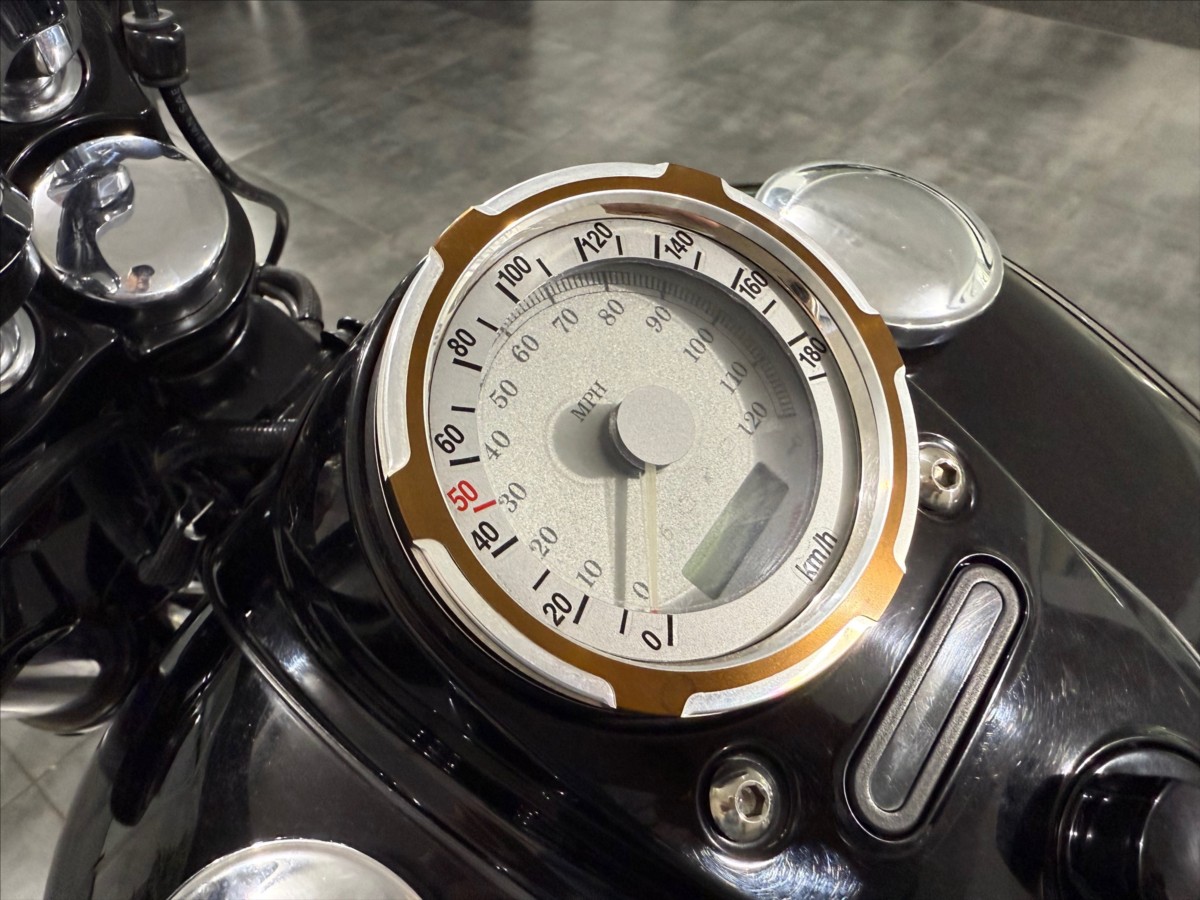 harley-davidson-1-6-street-bob - 6