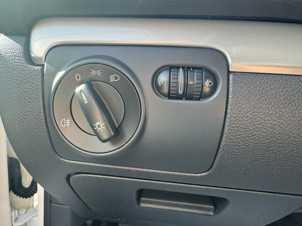 volkswagen-golf-1-4-16v-trendline - 7