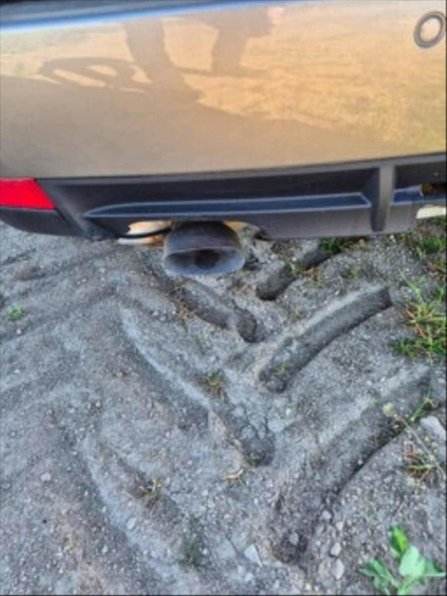 bmw-x3-2-0-d-4x4-automat-vyborny-stav - 3