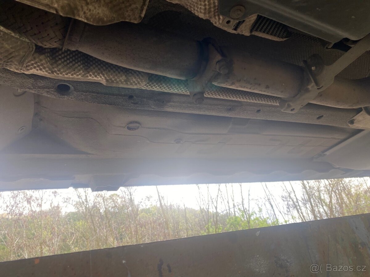 bmw-x3-2-0-e83-xdrive-d-130kw - 3