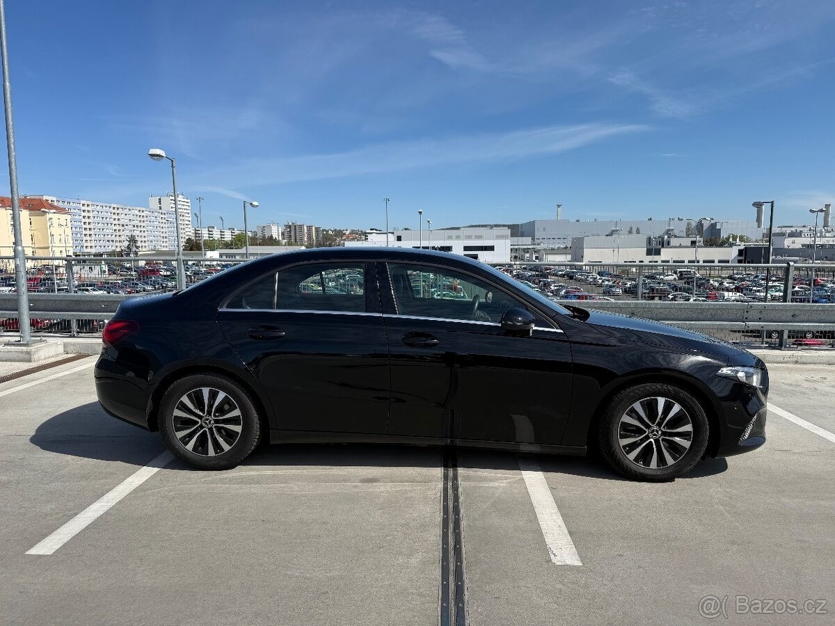 mercedes-benz-tridy-a-1-8-a180-d-sedan-2022-top-stav - 4