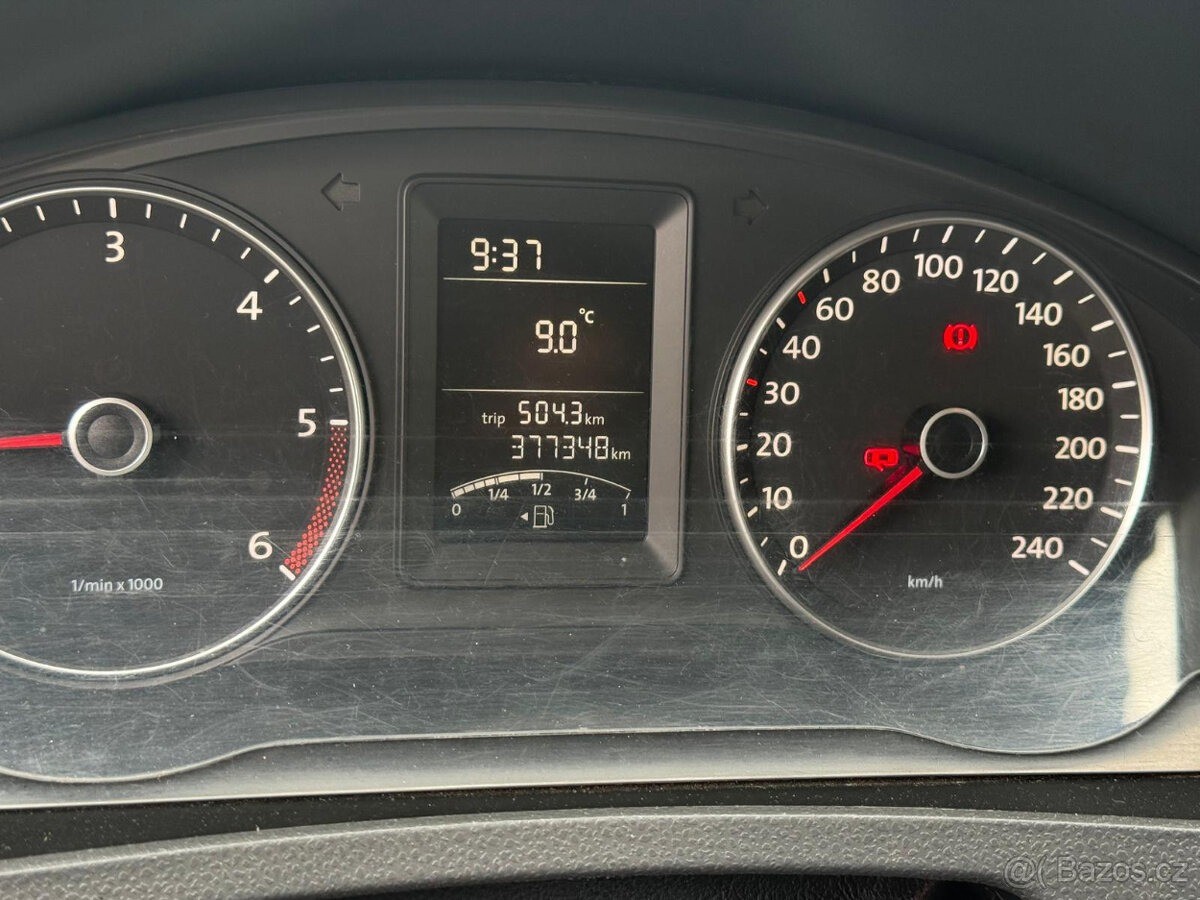 volkswagen-transporter-2-0 - 2