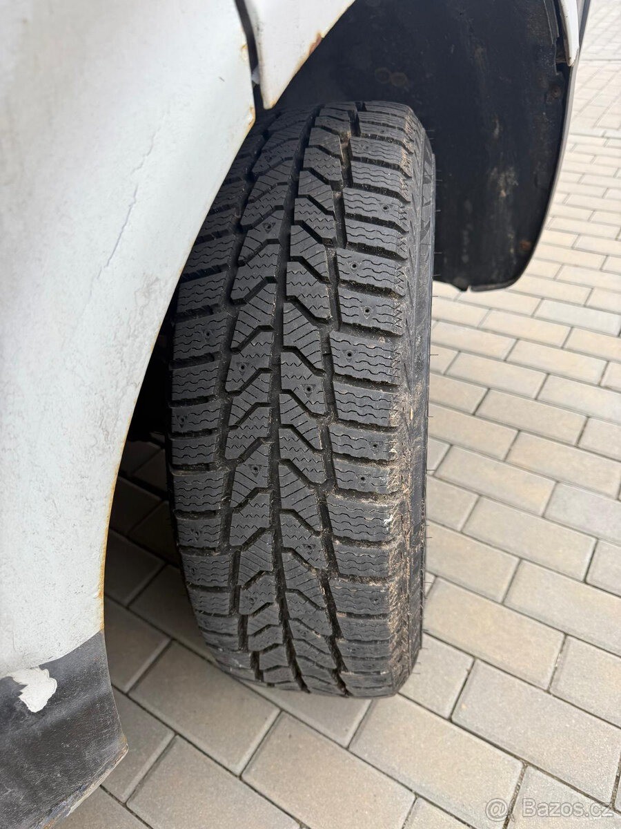 volkswagen-transporter-2-0 - 8