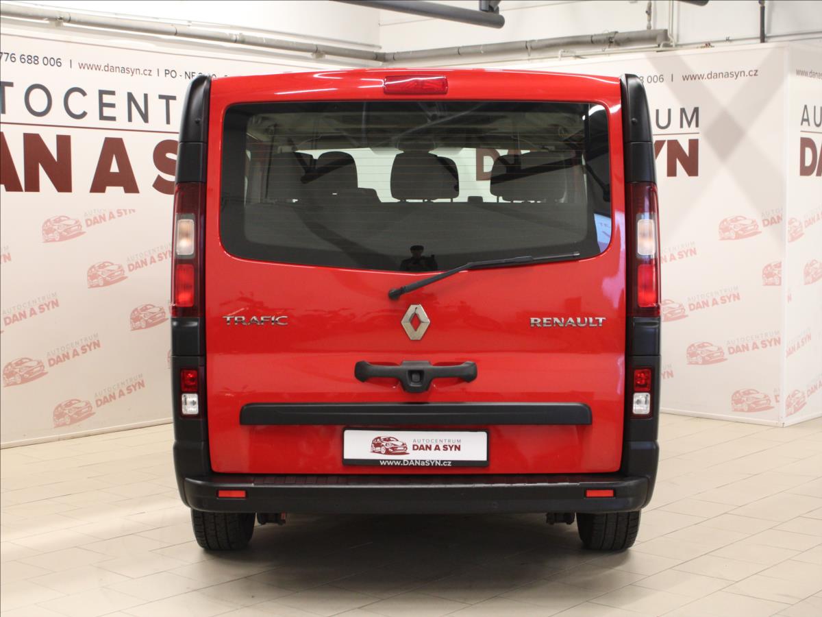 renault-trafic-2-0-dci-120-energy-led-9-mist - 4