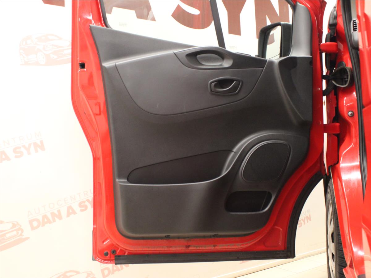 renault-trafic-2-0-dci-120-energy-led-9-mist - 8