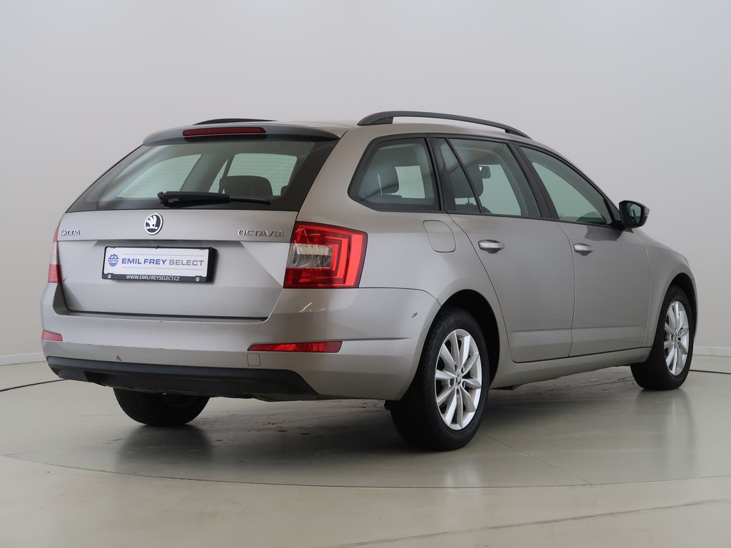 skoda-octavia-1-6tdi-81kw-cz-ambition - 4