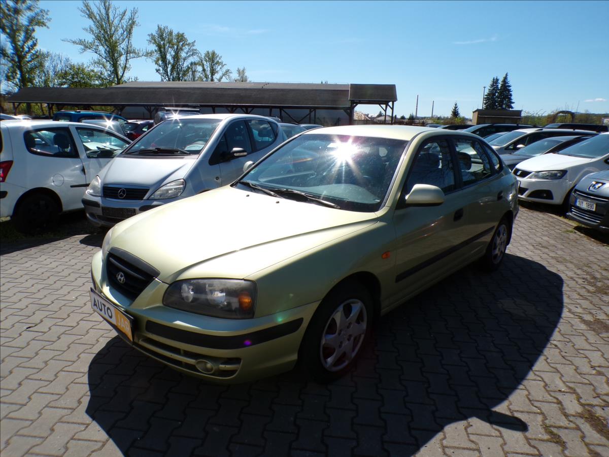 hyundai-elantra-1-6-16v-klima - 1