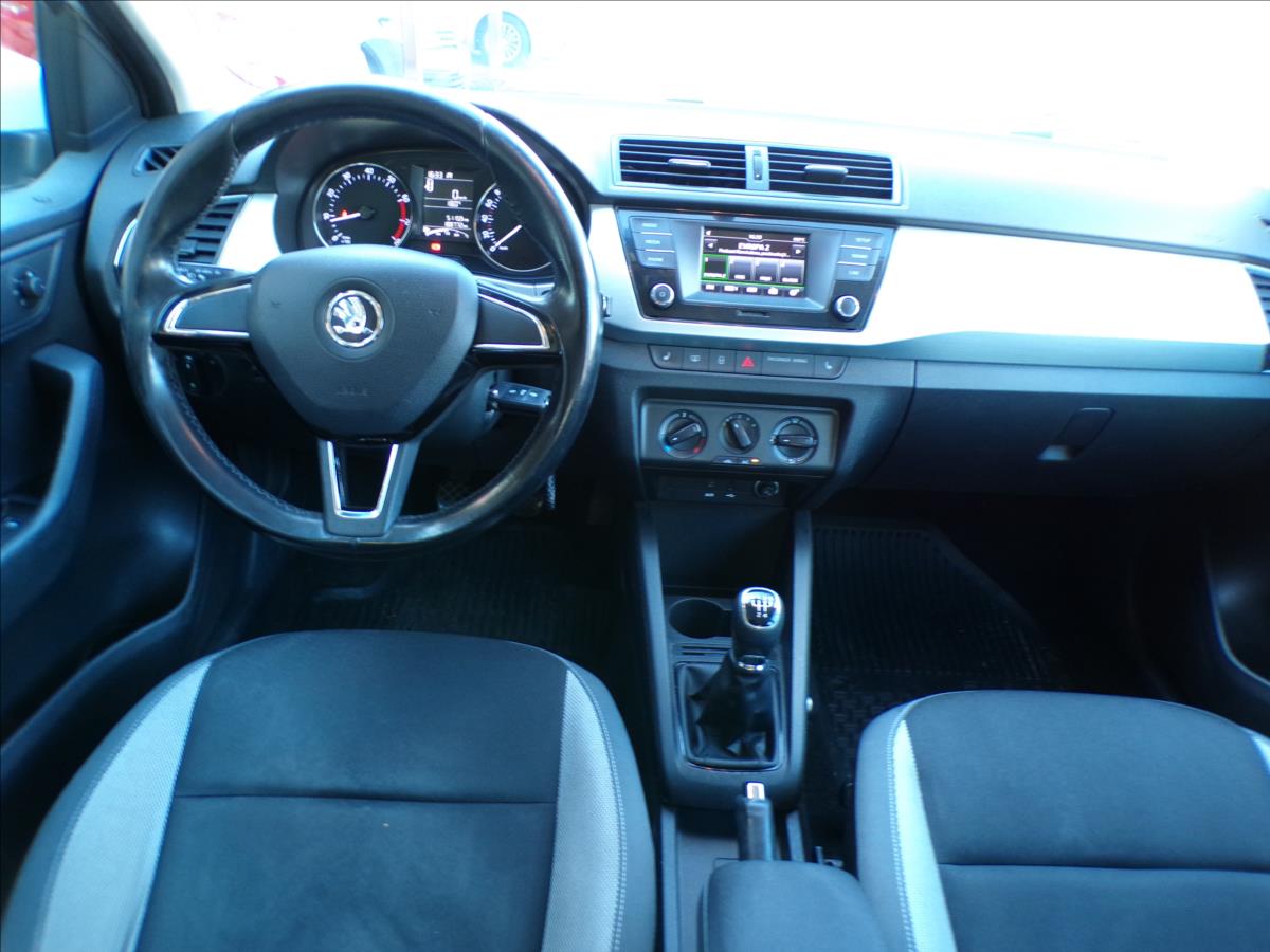 skoda-fabia-1-2-tsi - 6