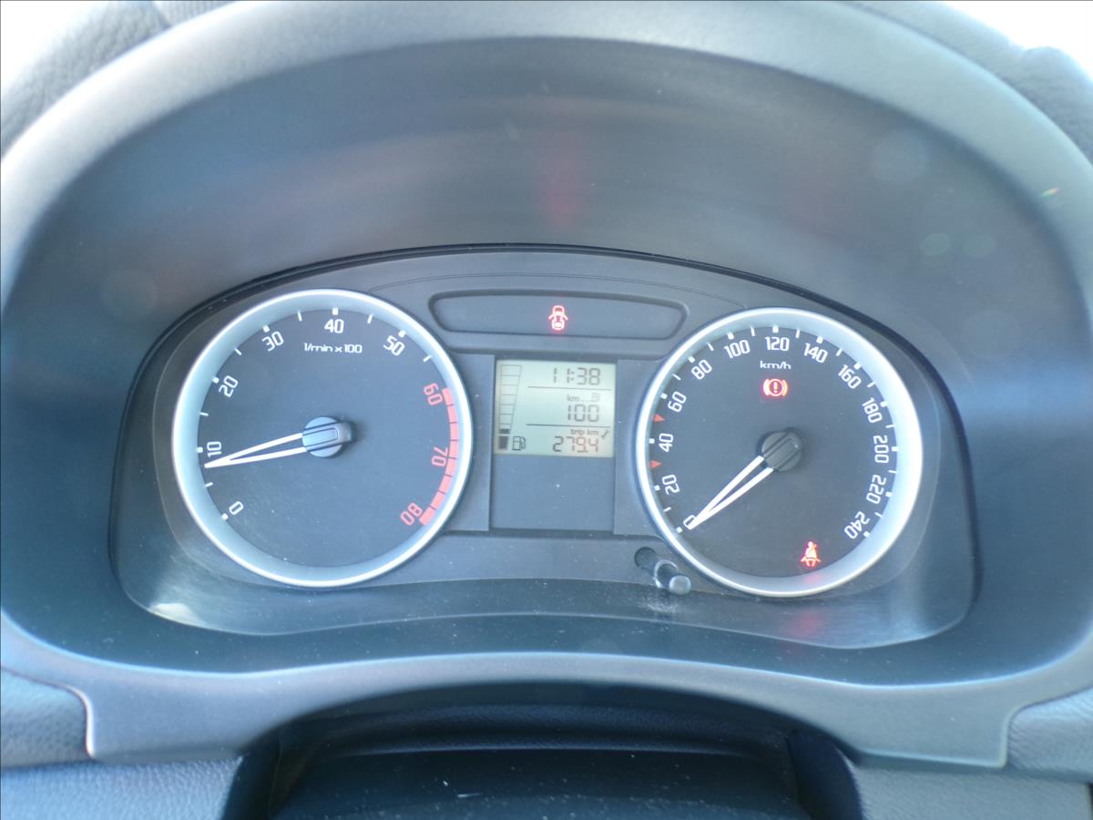 skoda-fabia-1-4-16v-tazne-zarizeni - 7