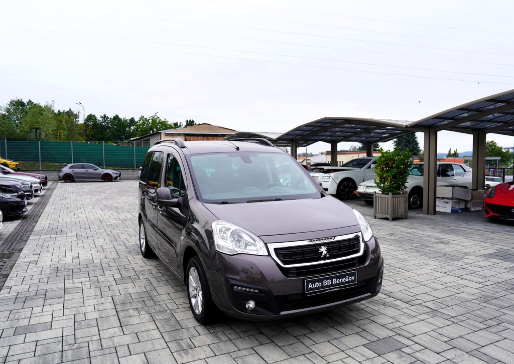 peugeot-partner-tepee-1-6hdi-tepee-outdoor-120ps - 7