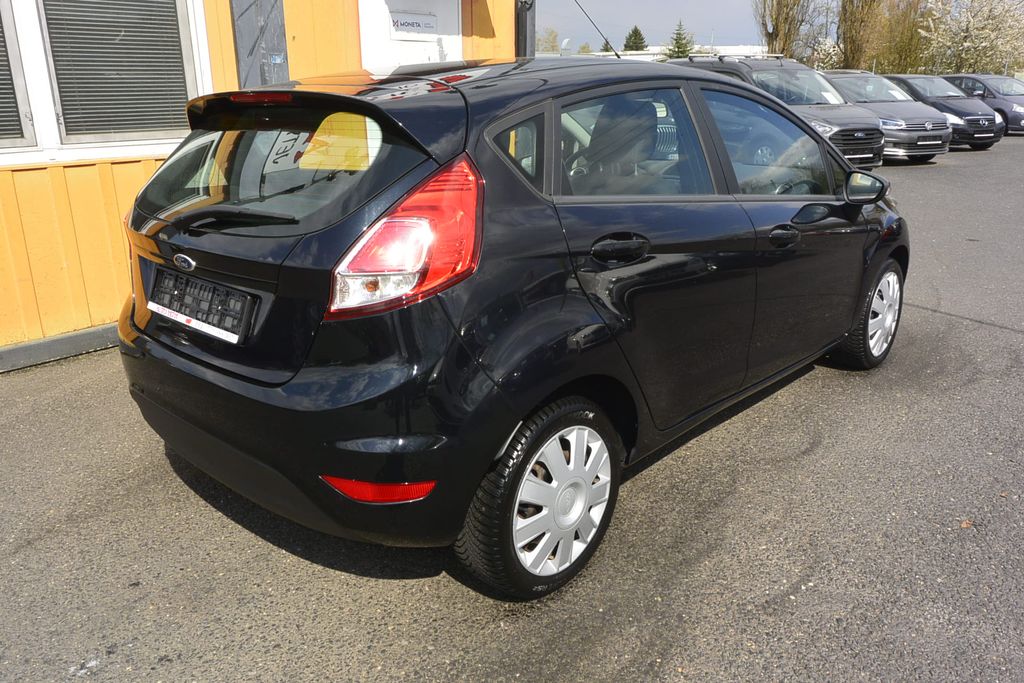 ford-fiesta-1-25i - 4