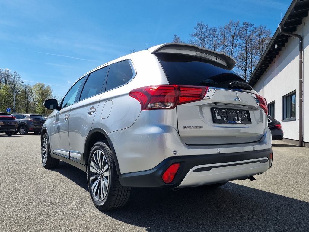 mitsubishi-outlander-2-0-mivec - 2