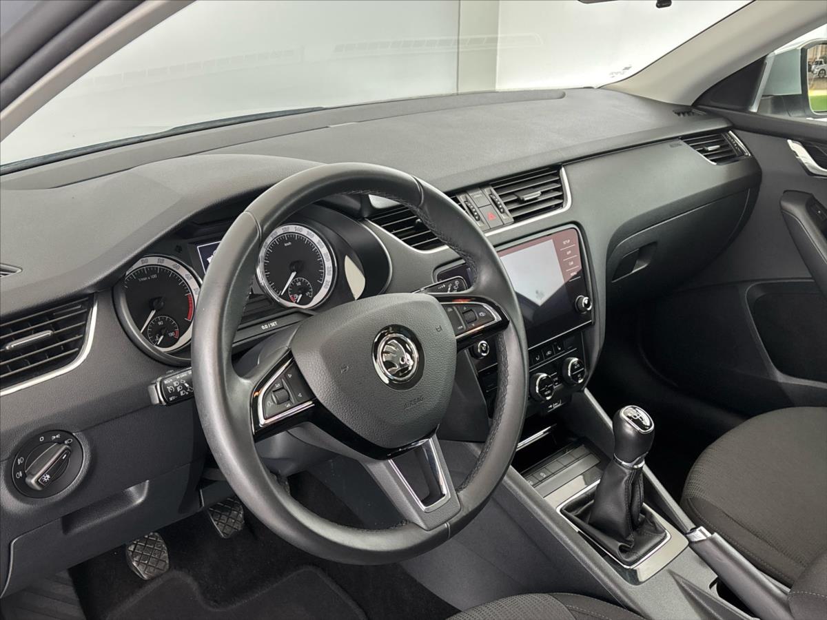 skoda-octavia-1-6-tdi-style - 5