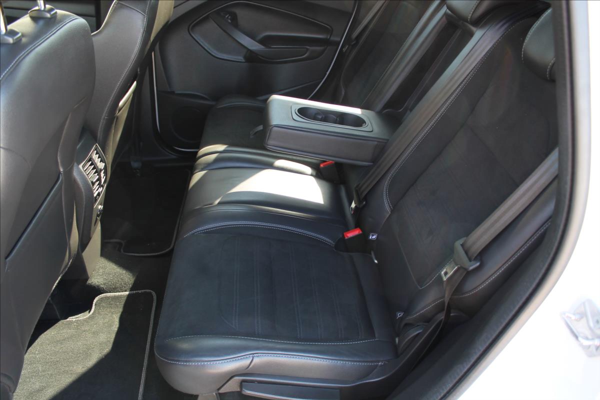 ford-kuga-2-0-tdci-132kw-st-line-4x4 - 7