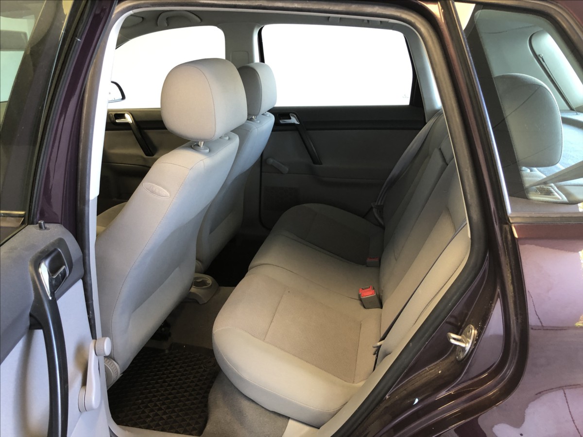 volkswagen-polo-1-4-16v - 9