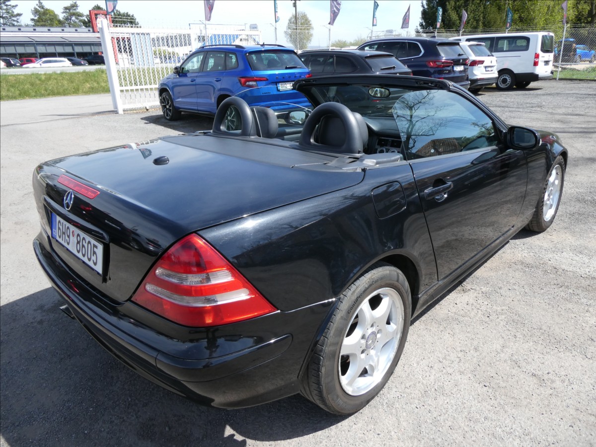 mercedes-benz-slk-2-3-i-145kw-klima-kuze - 7
