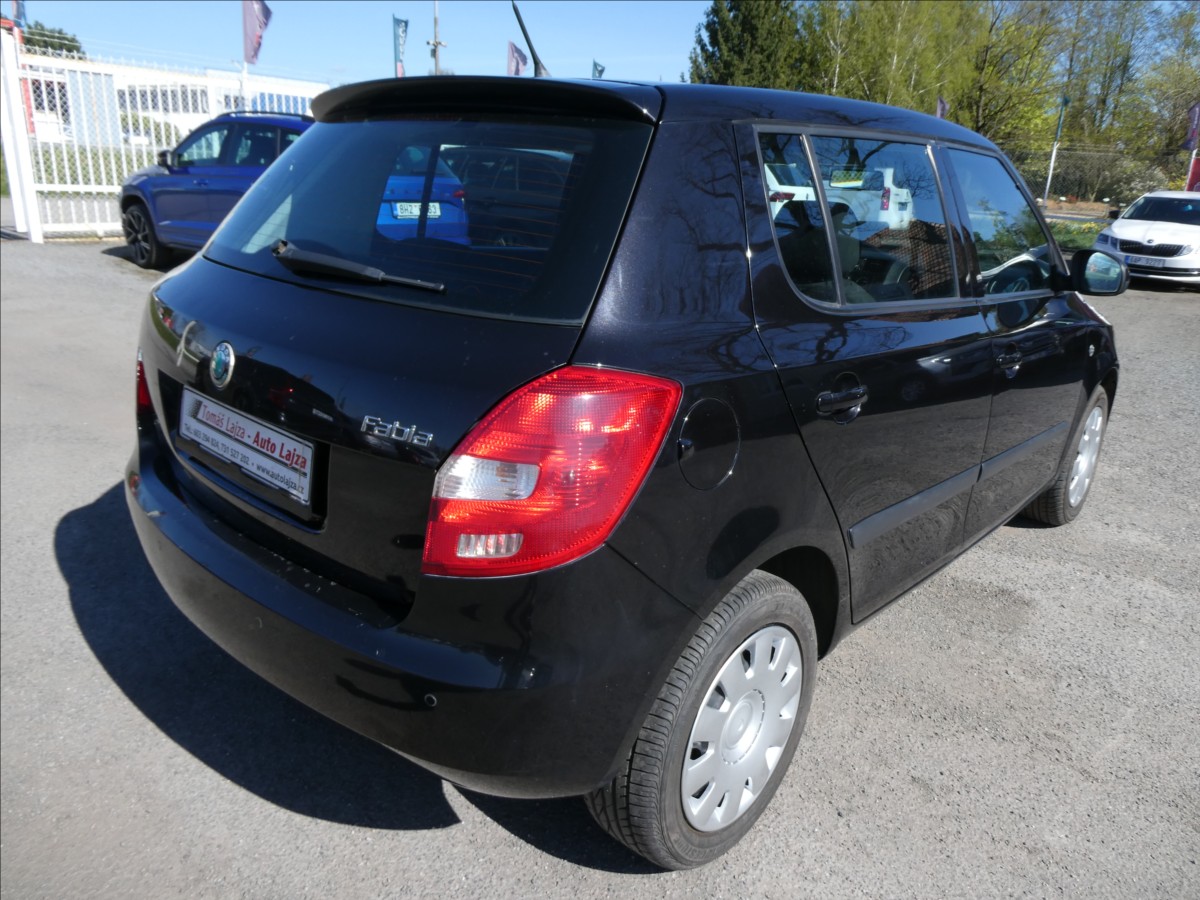 skoda-fabia-1-2-tsi-77kw-1-majitel-klima - 8