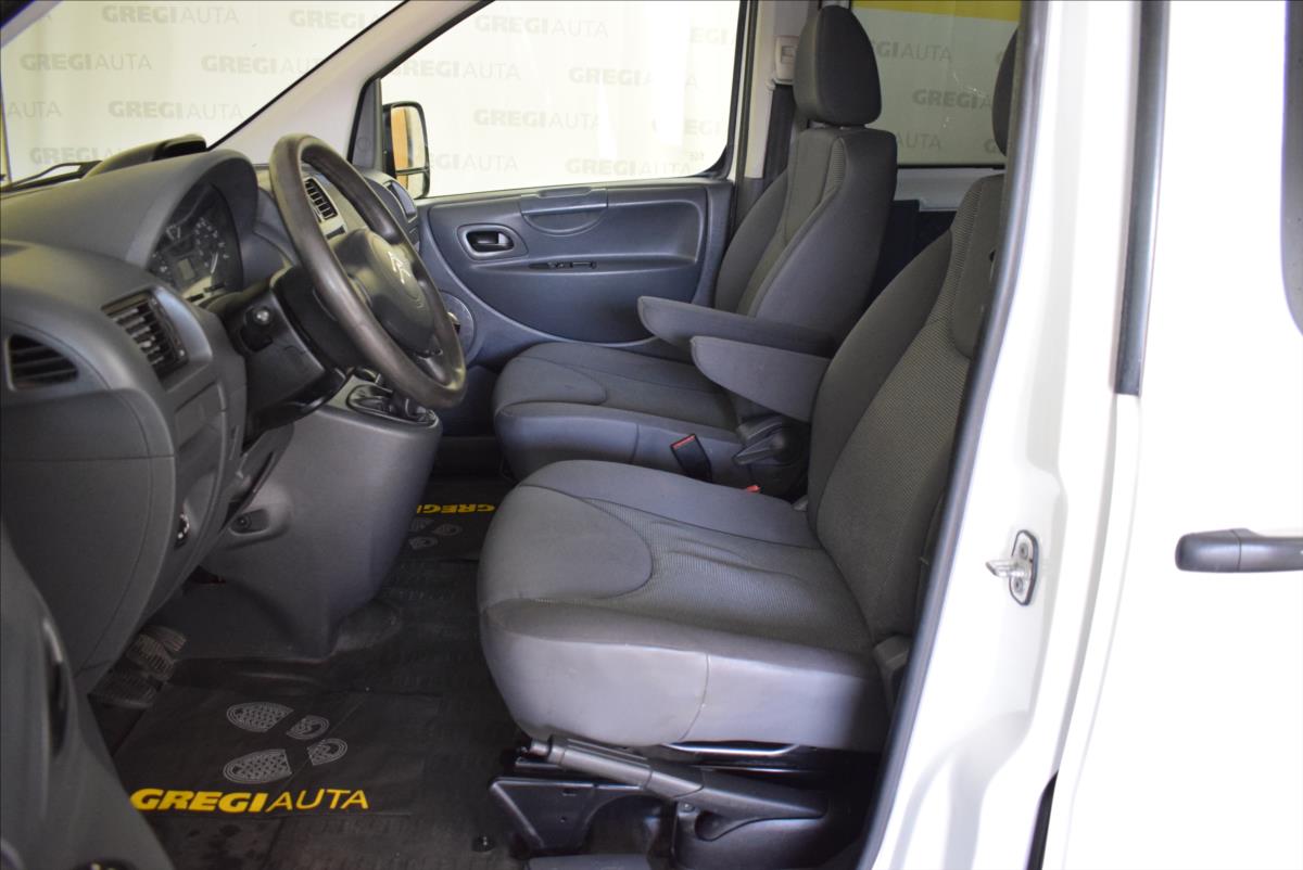 citroen-jumpy-2-0-hdi-8mist-po-servisu - 9