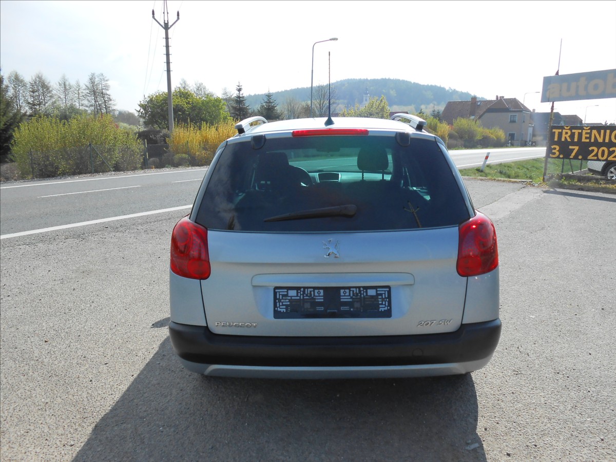 peugeot-207-1-4-54-kw-klima-serviska - 3