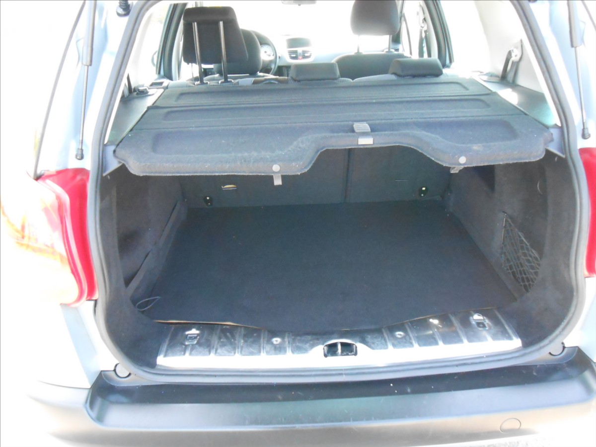 peugeot-207-1-4-54-kw-klima-serviska - 8