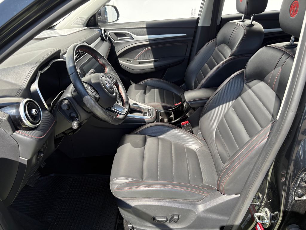 mg-zs-1-0tgi-aut-eleg-navi-kamera - 4