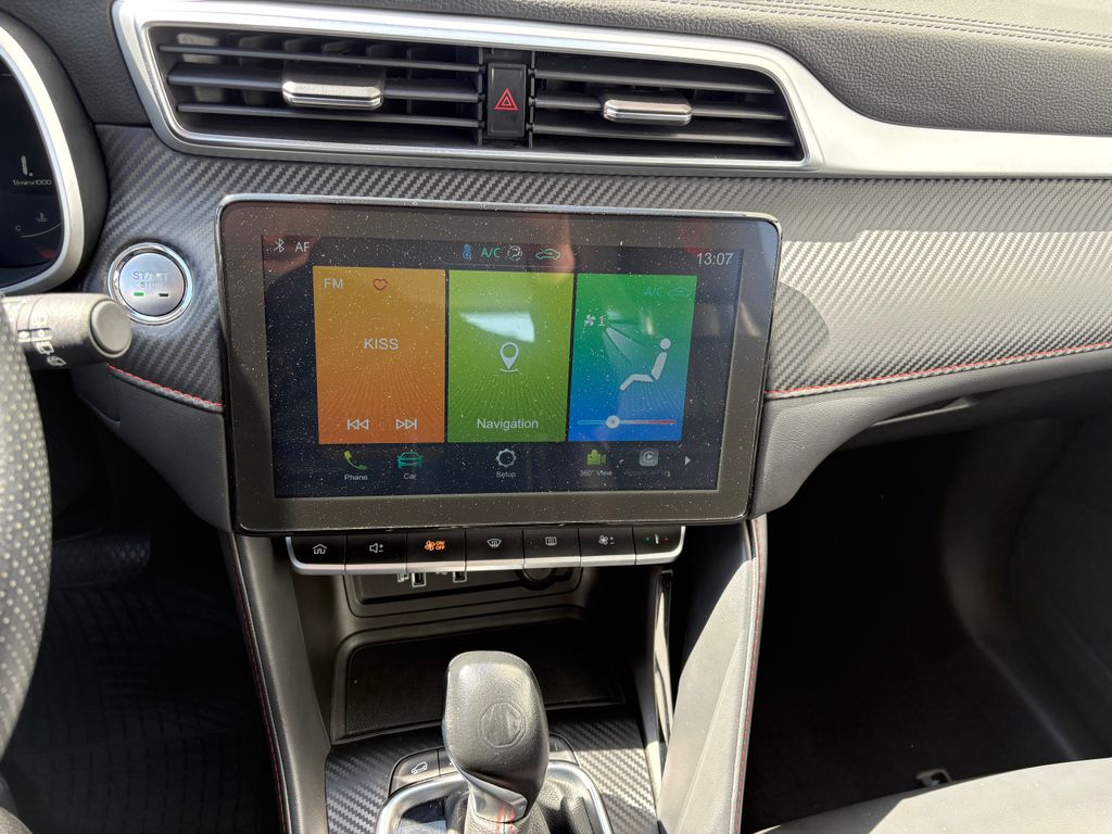 mg-zs-1-0tgi-aut-eleg-navi-kamera - 8