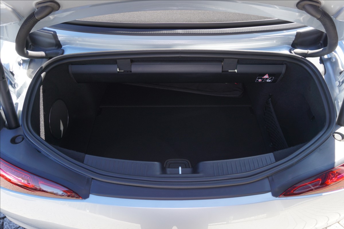 mercedes-benz-sl-4-0-amg-sl55-4matic-cz-puvod - 9