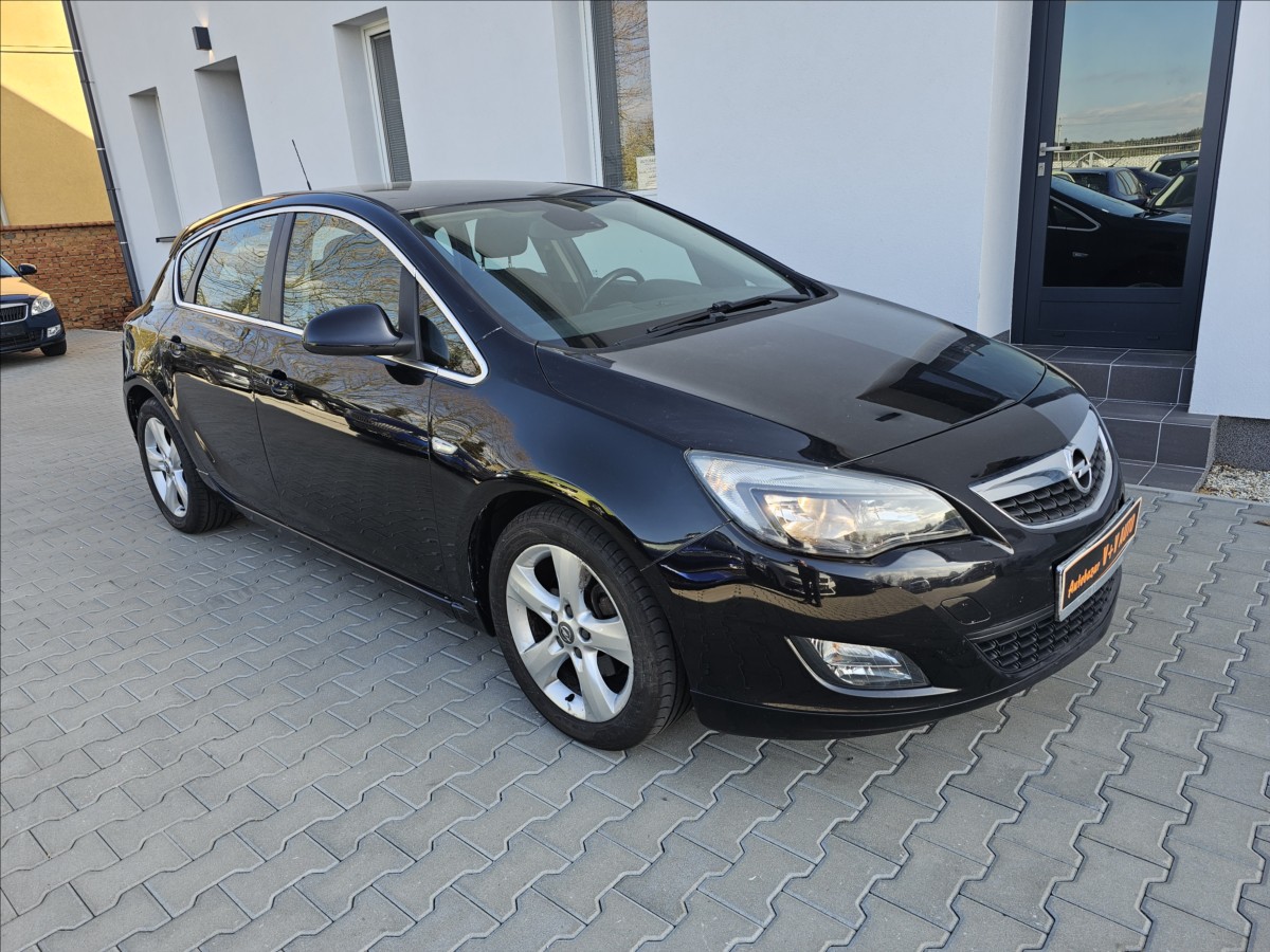 opel-astra-1-6-132kw-sports-tourer-klima - 3