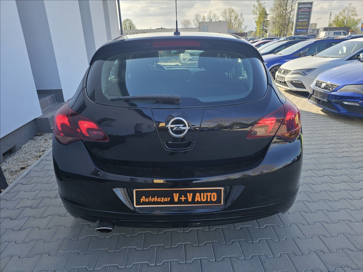 opel-astra-1-6-132kw-sports-tourer-klima - 7