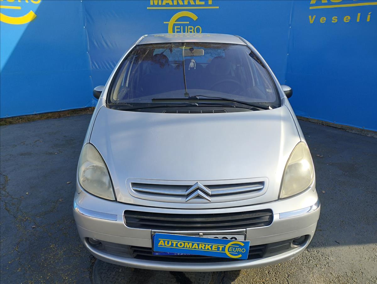 citroen-xsara-picasso-1-6-hdi - 1