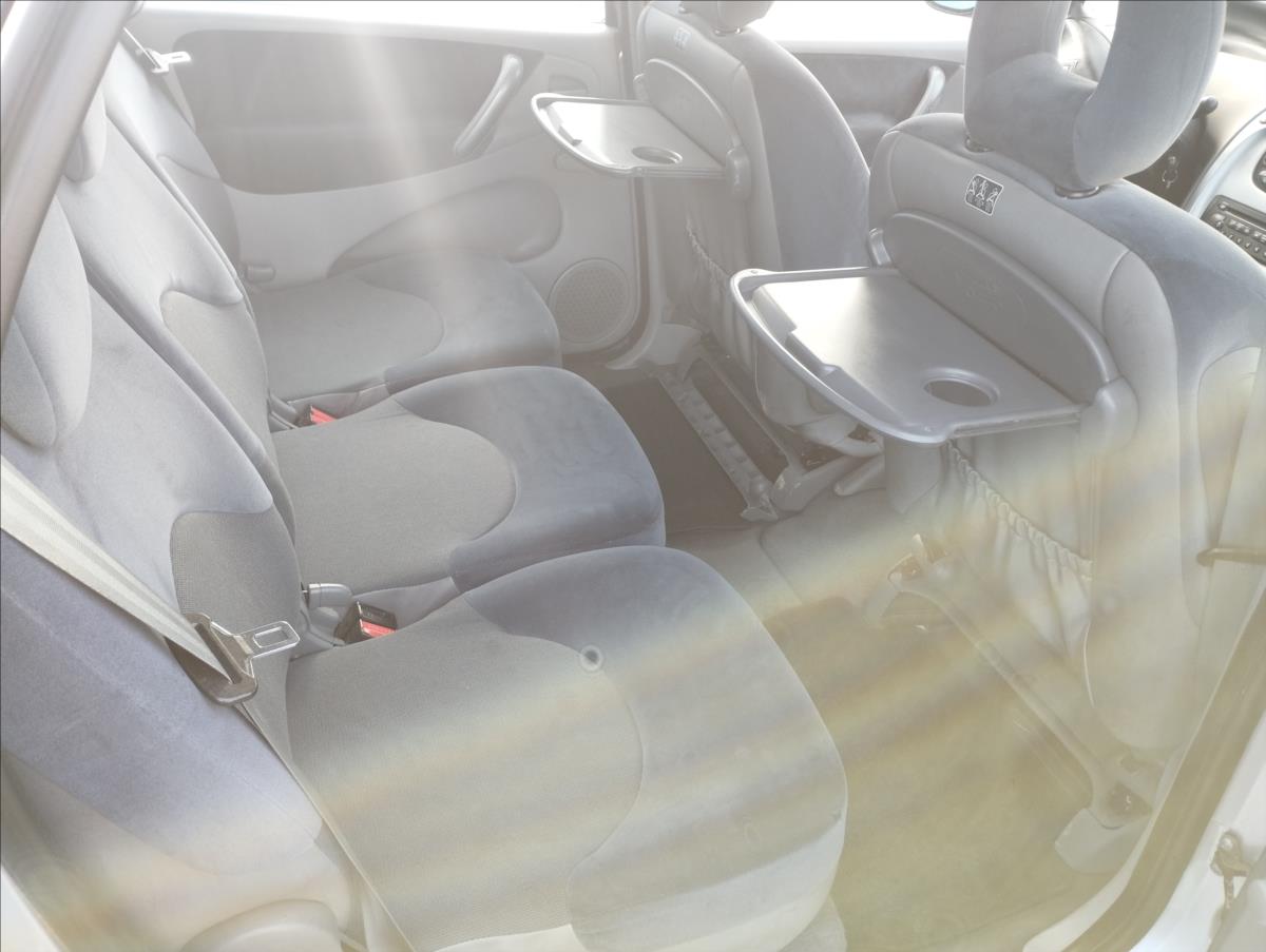 citroen-xsara-picasso-1-6-hdi - 8