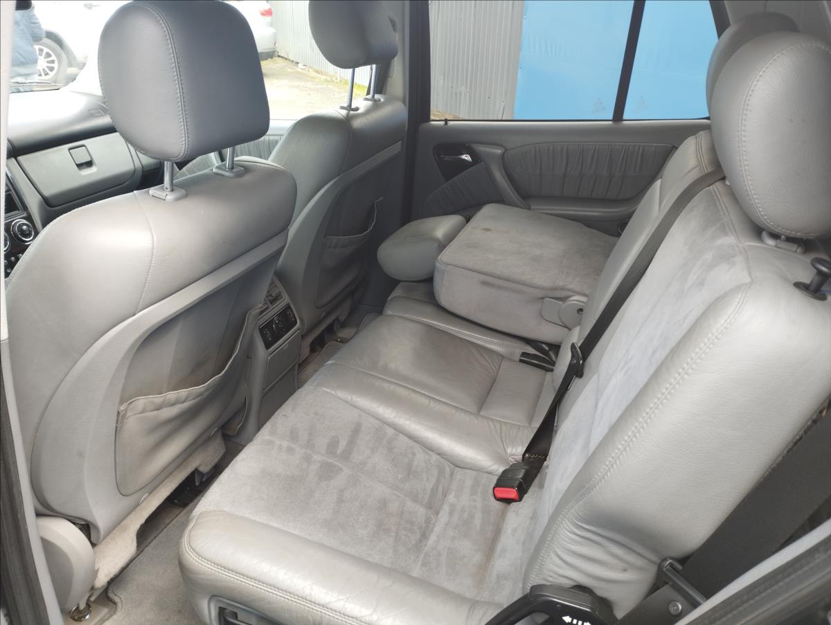 mercedes-benz-tridy-m-2-7-cdi-120kw-7-mist-manual - 9