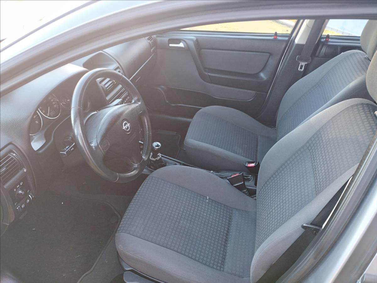 opel-astra-1-6-1-6-16v-sport - 6