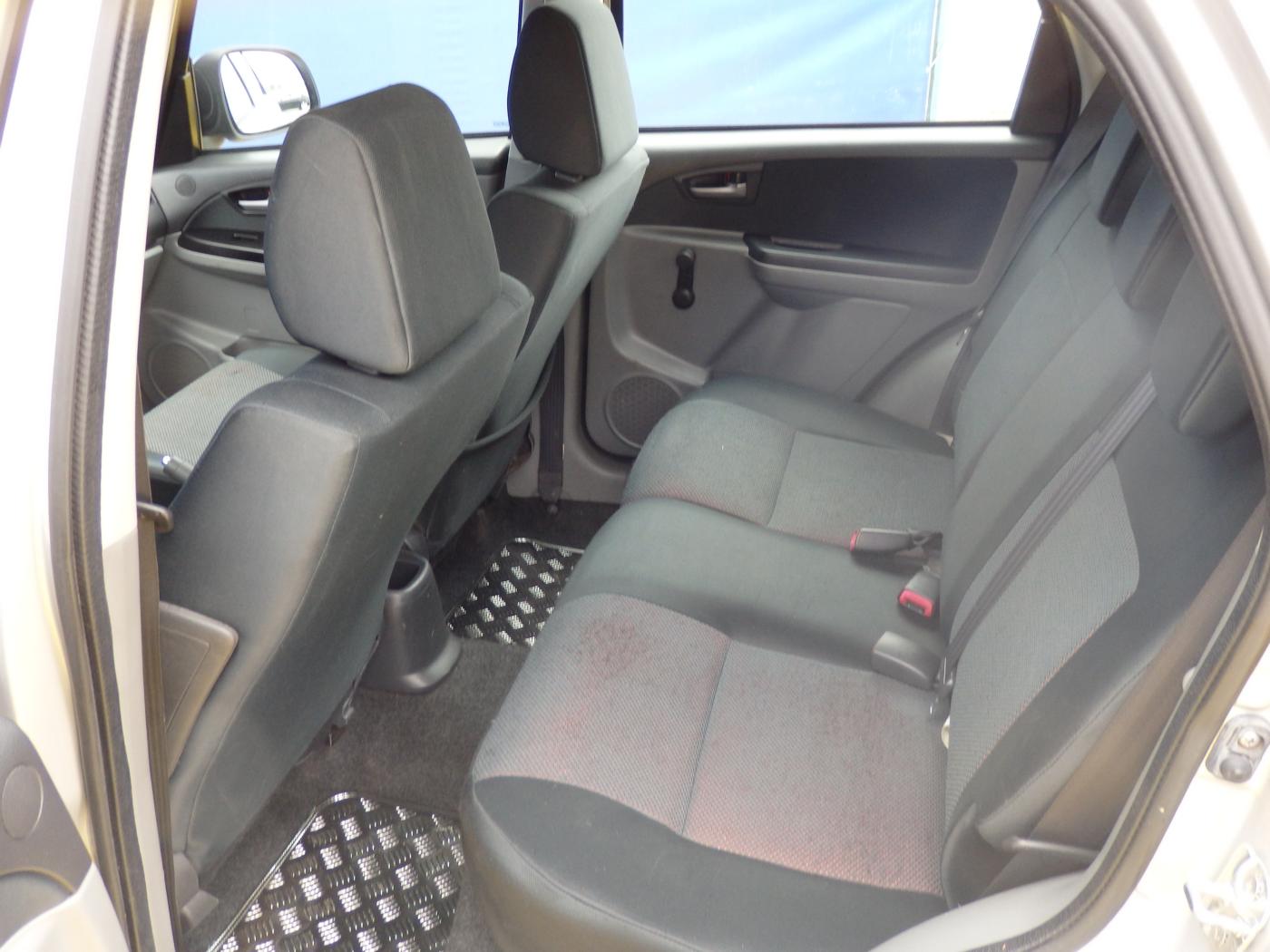suzuki-sx4-1-9-ddis-88kw - 8