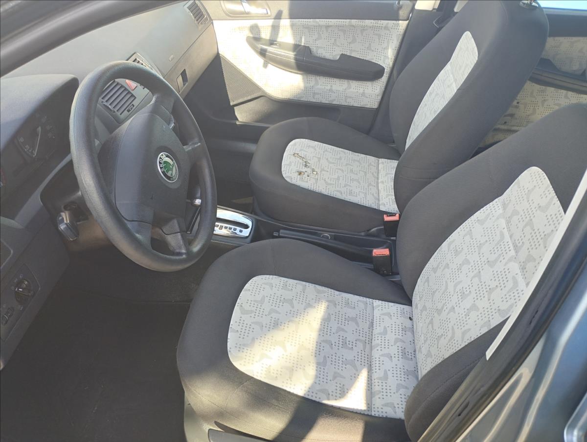 skoda-fabia-1-4-16v-55kw-automat - 6