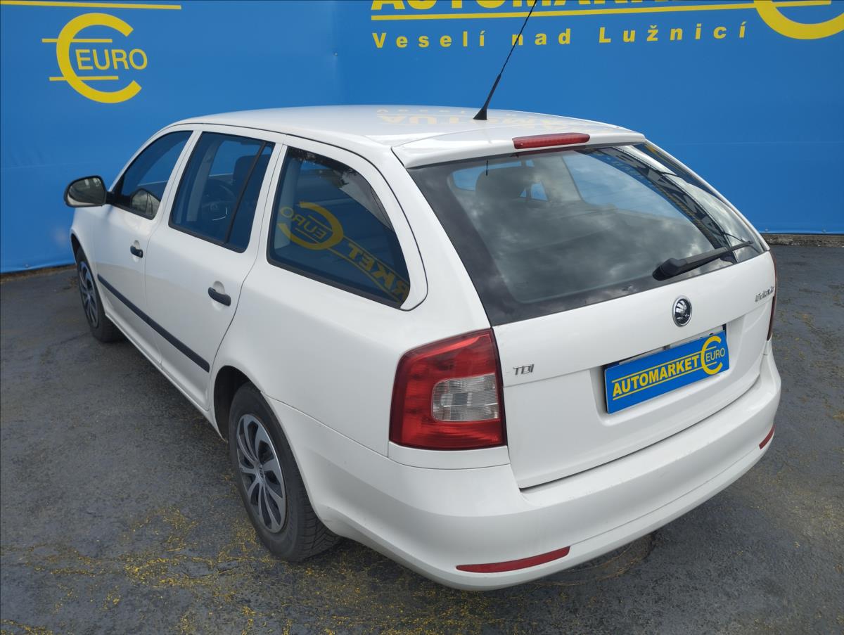 skoda-octavia-1-6-tdi-77kw - 5