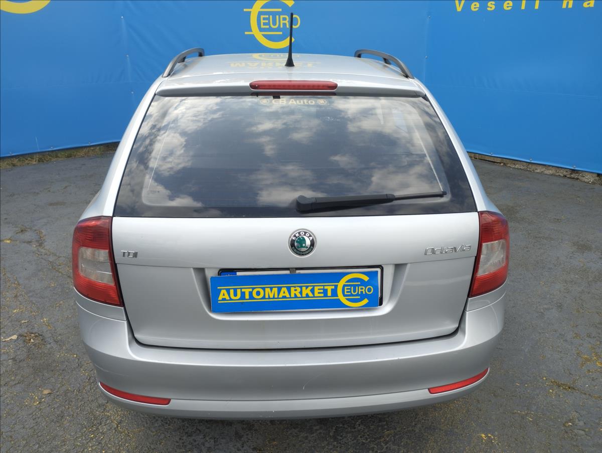 skoda-octavia-1-6-tdi-77kw - 4