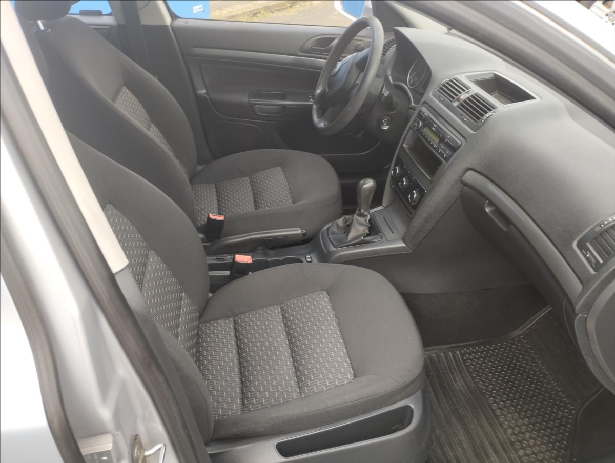 skoda-octavia-1-6-tdi-77kw - 7