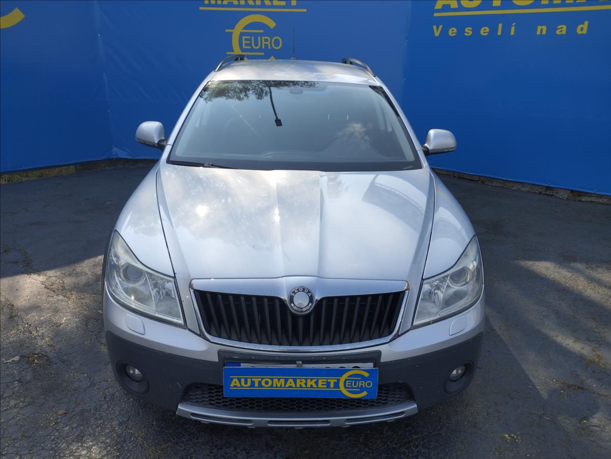 skoda-octavia-2-0-tdi-103kw-scout - 1