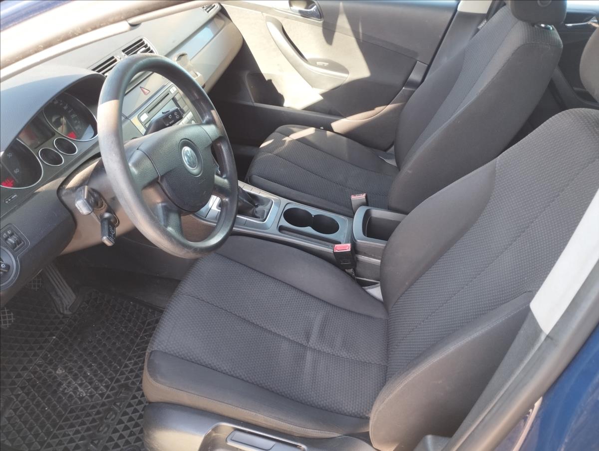 volkswagen-passat-2-0-tdi-103kw - 6