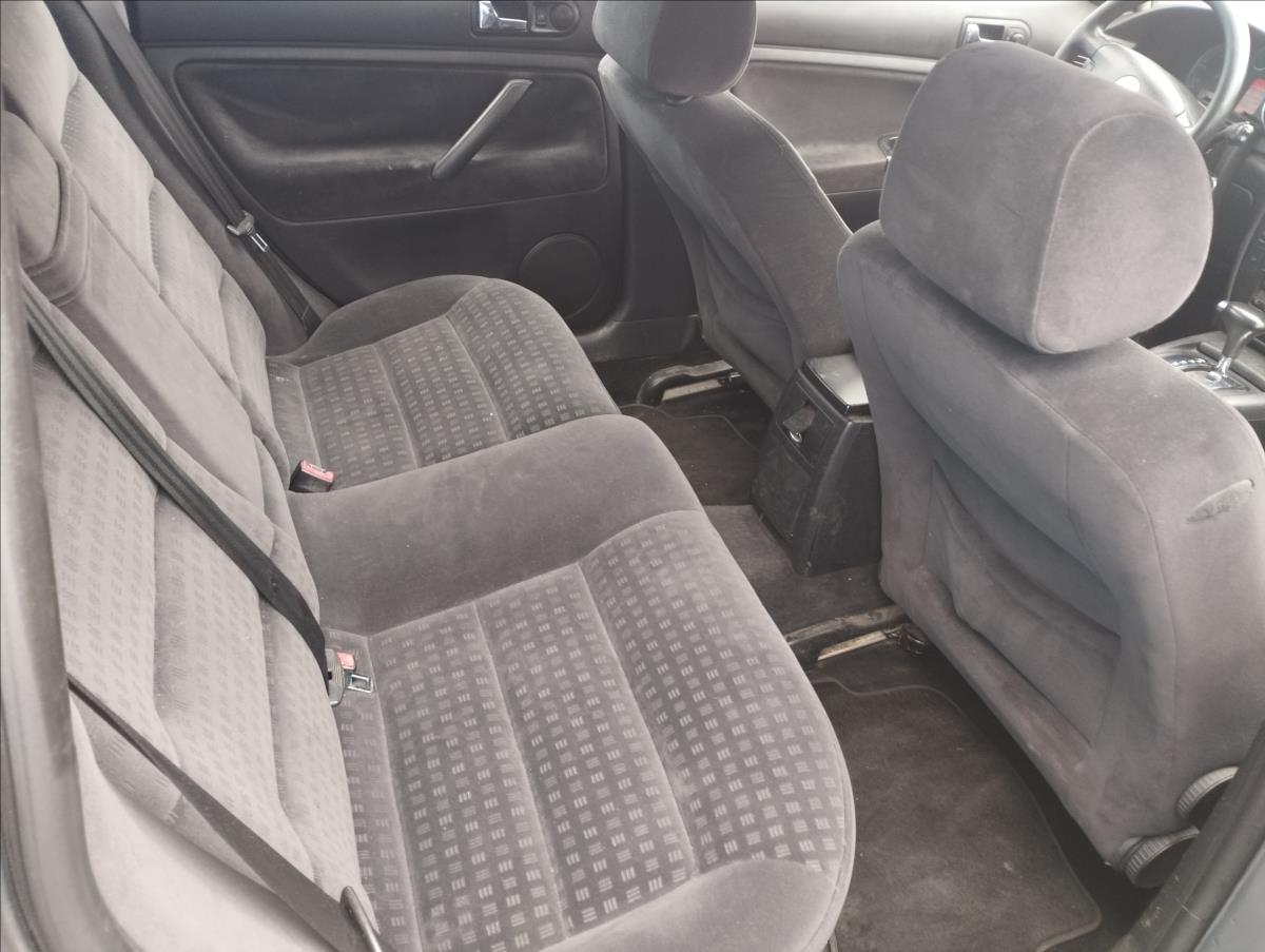 volkswagen-passat-1-9-tdi-96kw-automat - 8